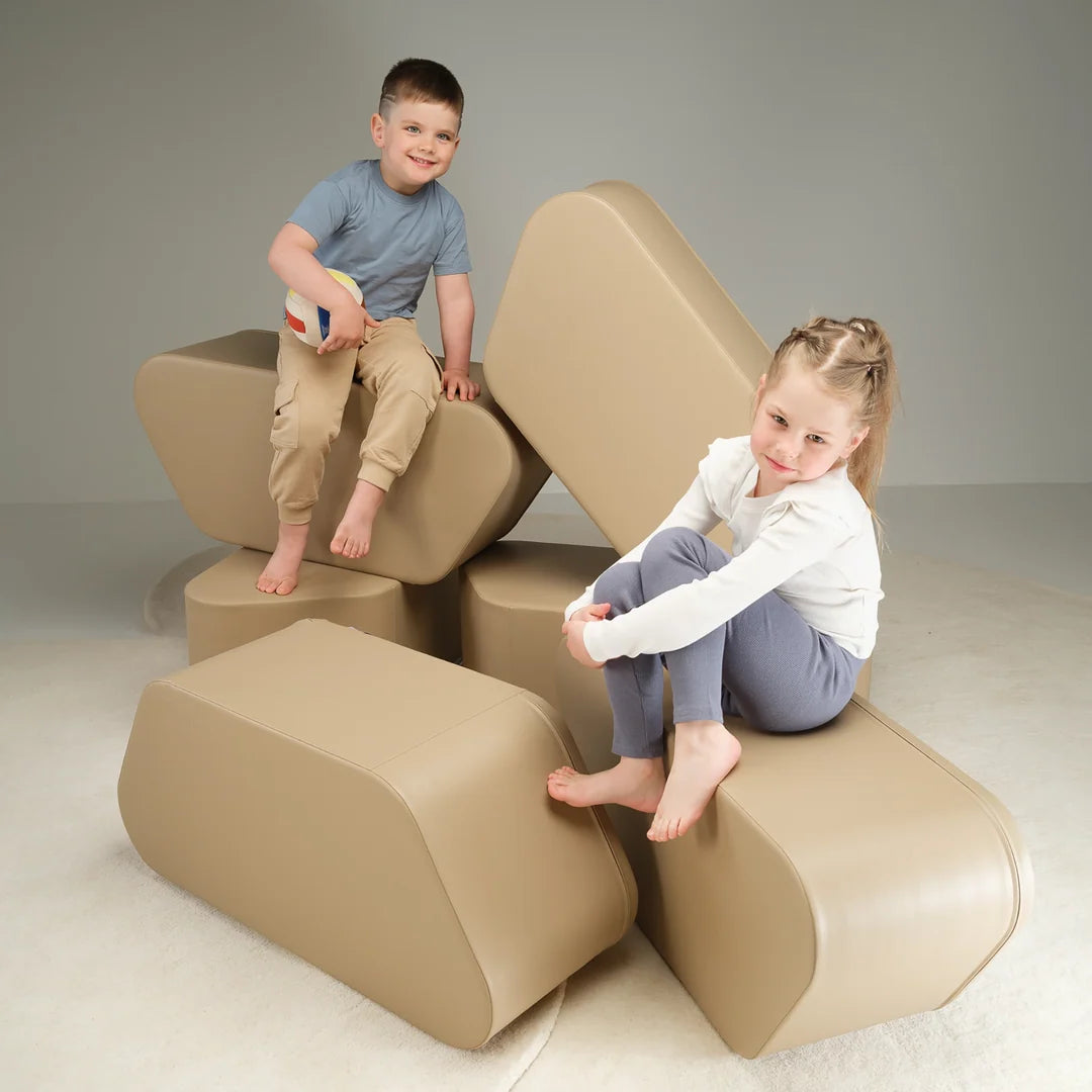 Bench Play Pouf